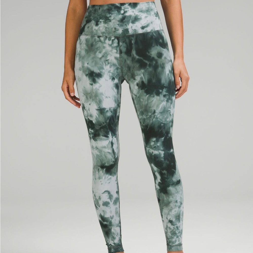 Lululemon align size 4